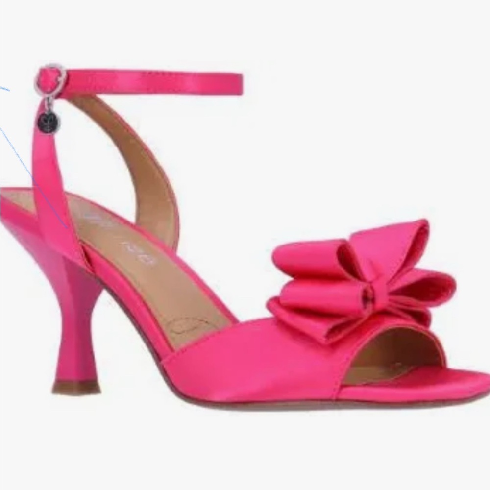 J.Renee Vibrant Pink Bow Heels